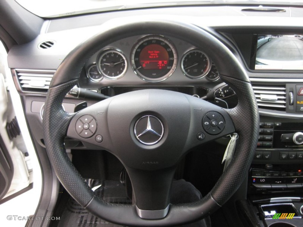 2010 E 550 Sedan - Arctic White / Black photo #19