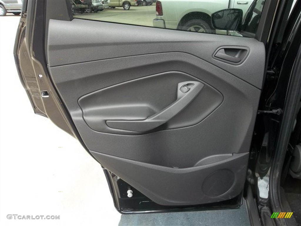 2013 Escape S - Tuxedo Black Metallic / Charcoal Black photo #34