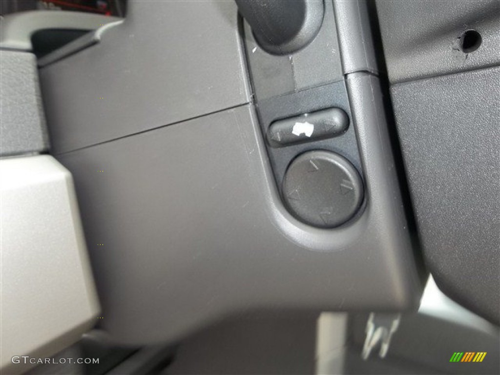 2013 Ford F150 SVT Raptor SuperCrew 4x4 Controls Photo #71990436