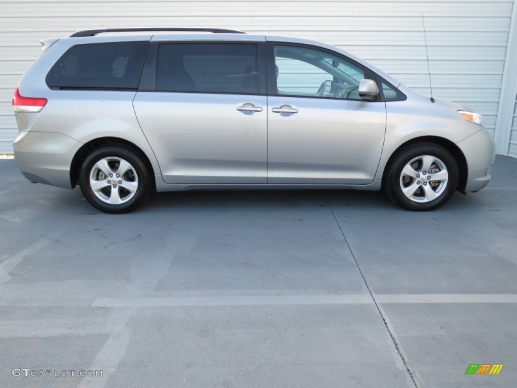 2012 Sienna LE - Silver Sky Metallic / Light Gray photo #2