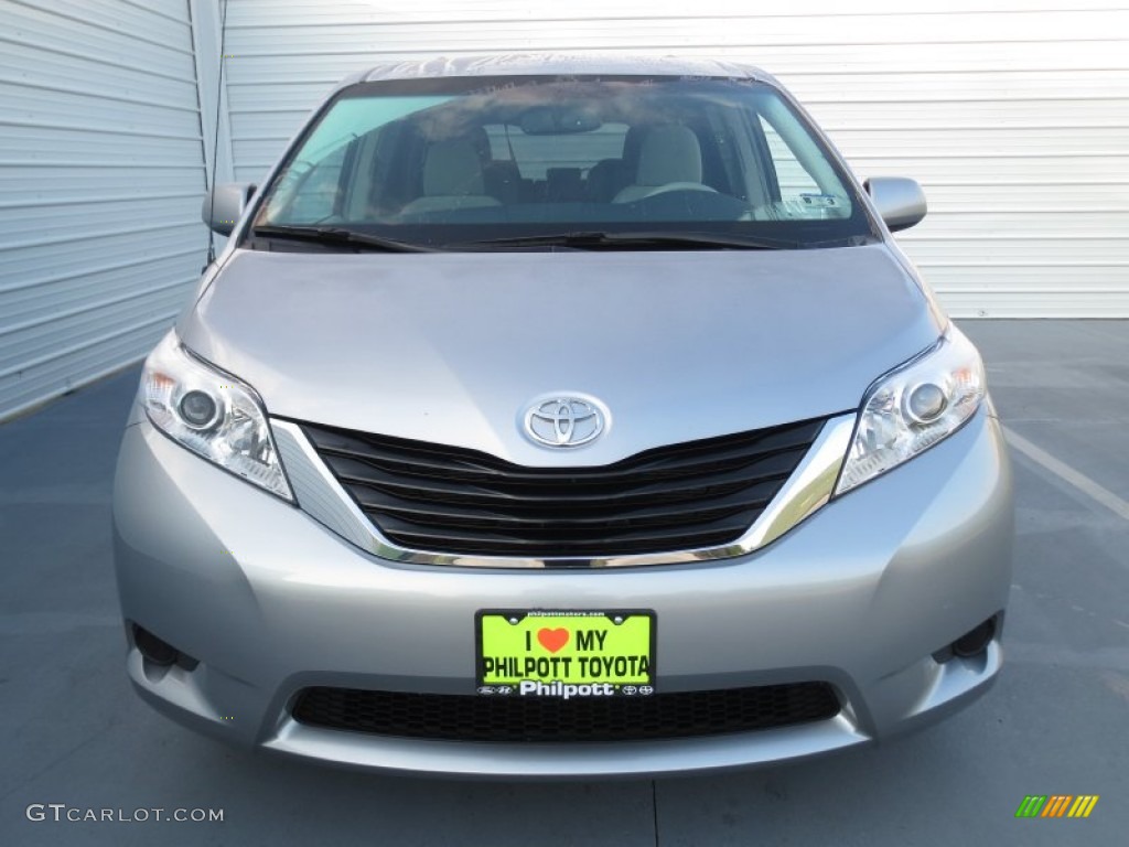 2012 Sienna LE - Silver Sky Metallic / Light Gray photo #7