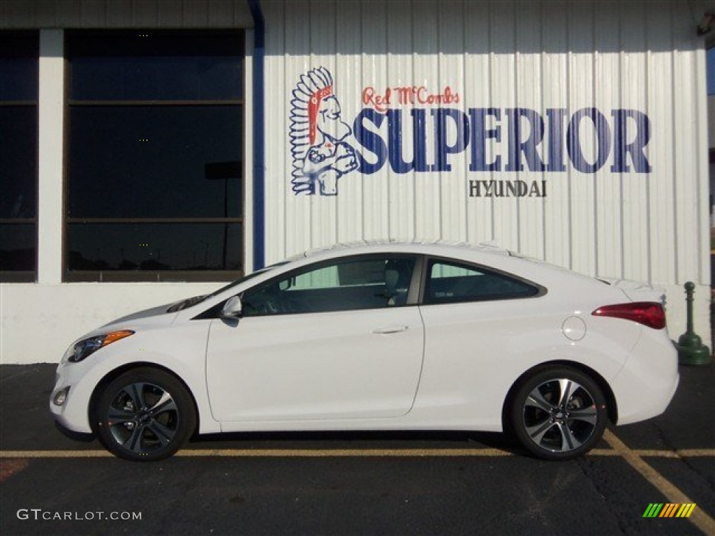 2013 Elantra Coupe SE - Monaco White / Gray photo #4