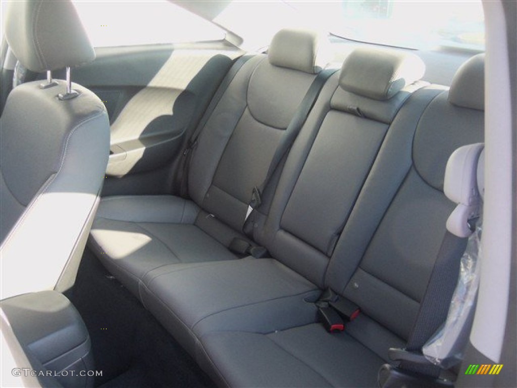 2013 Elantra Coupe SE - Monaco White / Gray photo #10
