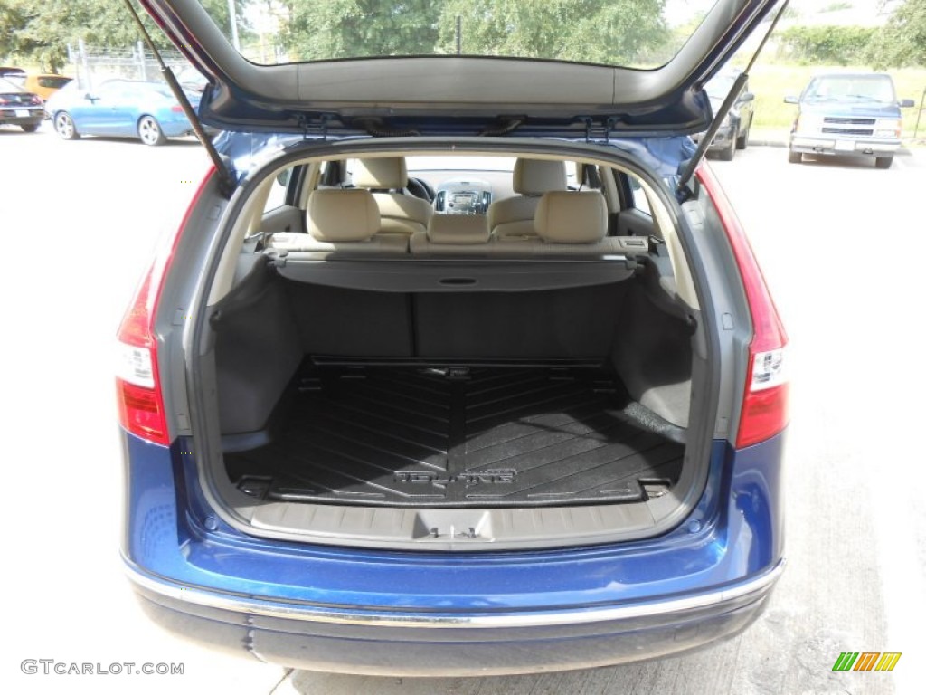 2011 Hyundai Elantra Touring GLS Trunk Photo #71993908