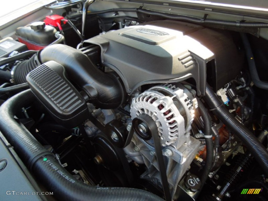 2013 Chevrolet Suburban LT 4x4 5.3 Liter OHV 16-Valve Flex-Fuel V8 Engine Photo #71994453