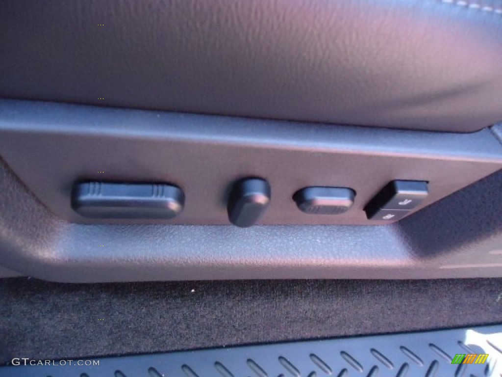 2013 Ford F150 FX4 SuperCab 4x4 Controls Photo #71995140