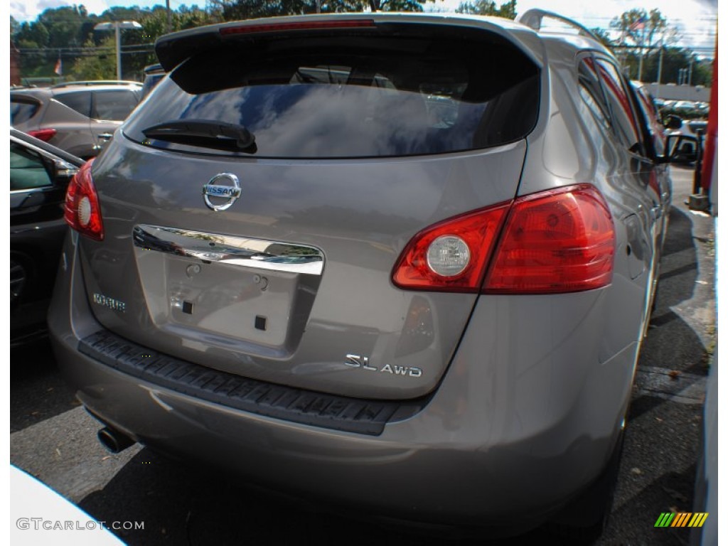 2011 Rogue SL AWD - Platinum Graphite / Black photo #3