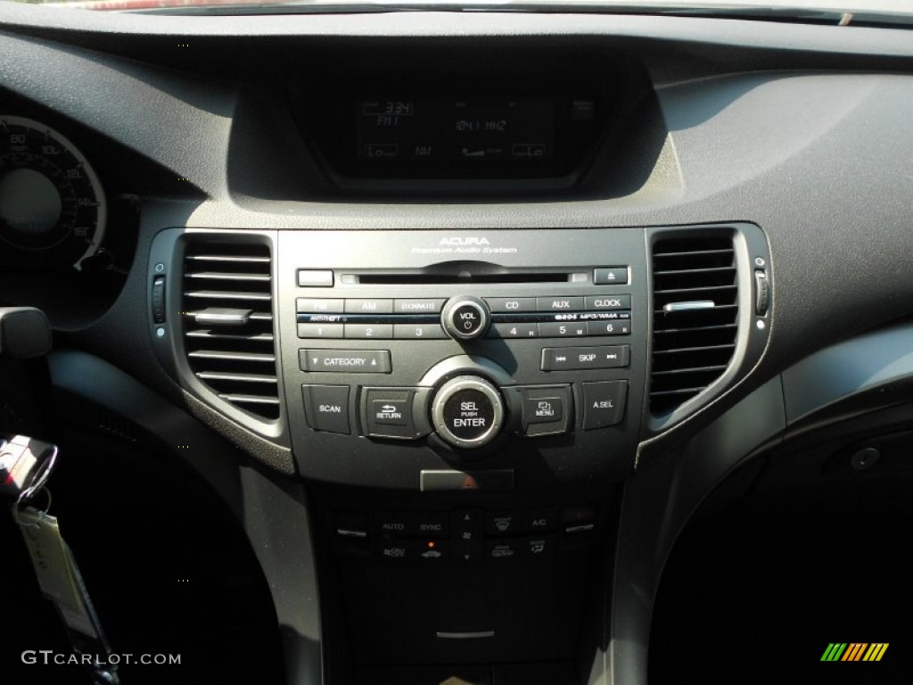 2013 Acura TSX Standard TSX Model Controls Photo #71997875