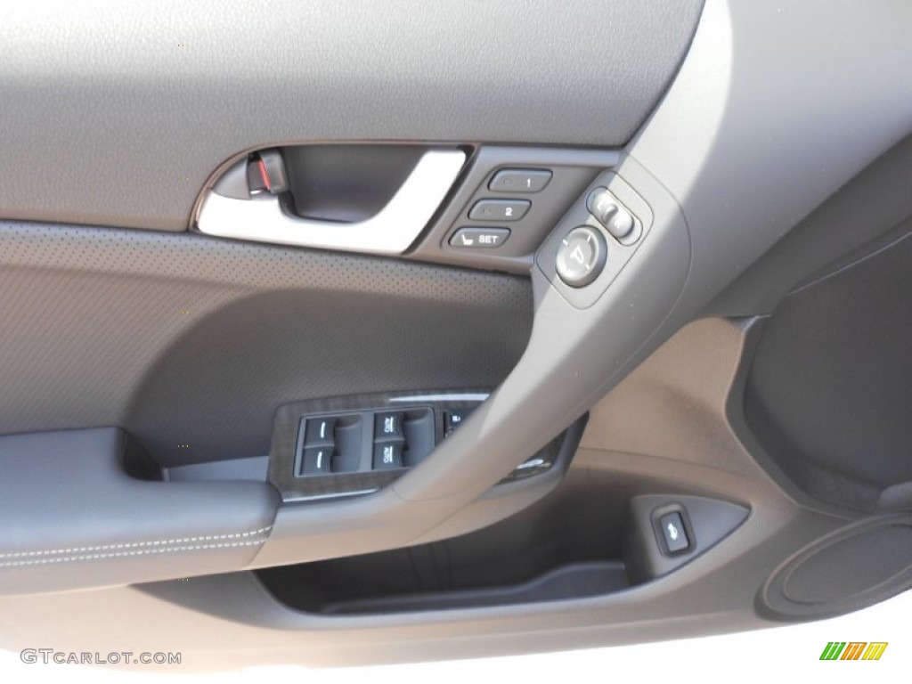 2013 Acura TSX Standard TSX Model Controls Photo #71997975