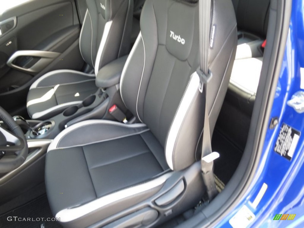 Black Interior 2013 Hyundai Veloster Turbo Photo #71998501
