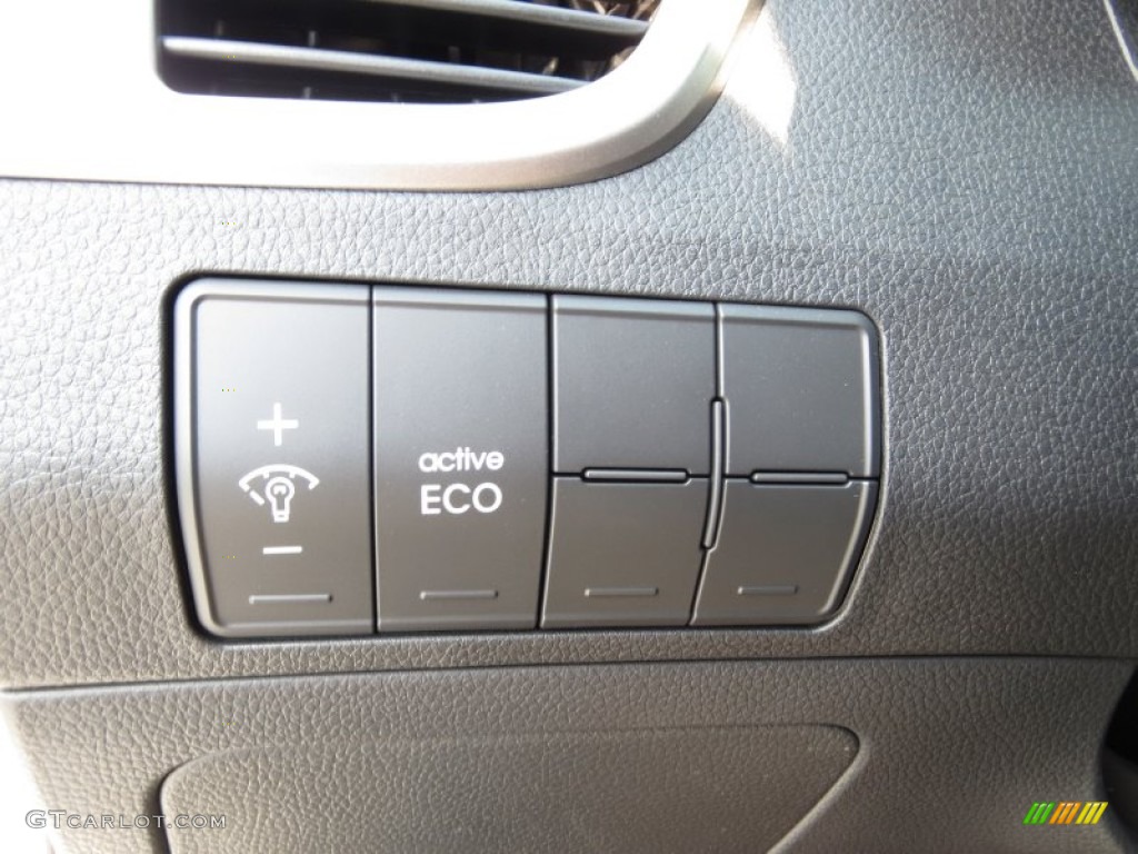 2013 Elantra GT - Shimmering Air Silver / Black photo #33