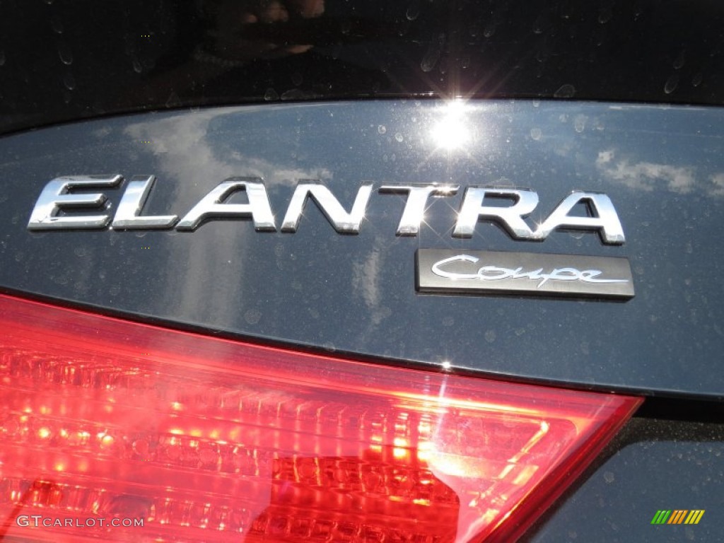 2013 Elantra Coupe SE - Black Noir Pearl / Gray photo #13