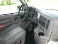 2004 Summit White GMC Safari   photo #18
