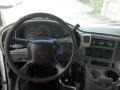 2004 Summit White GMC Safari   photo #24