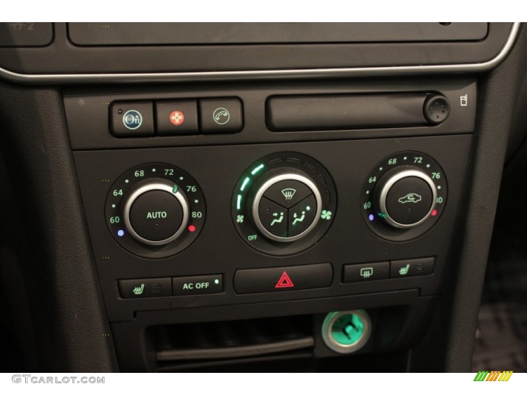 2010 Saab 9-3 Aero Convertible Controls Photo #72009972