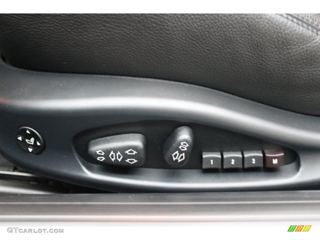 2010 BMW 6 Series 650i Convertible Controls Photo #72010197