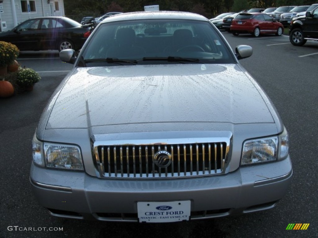 2006 Grand Marquis GS - Silver Birch Metallic / Charcoal Black photo #2