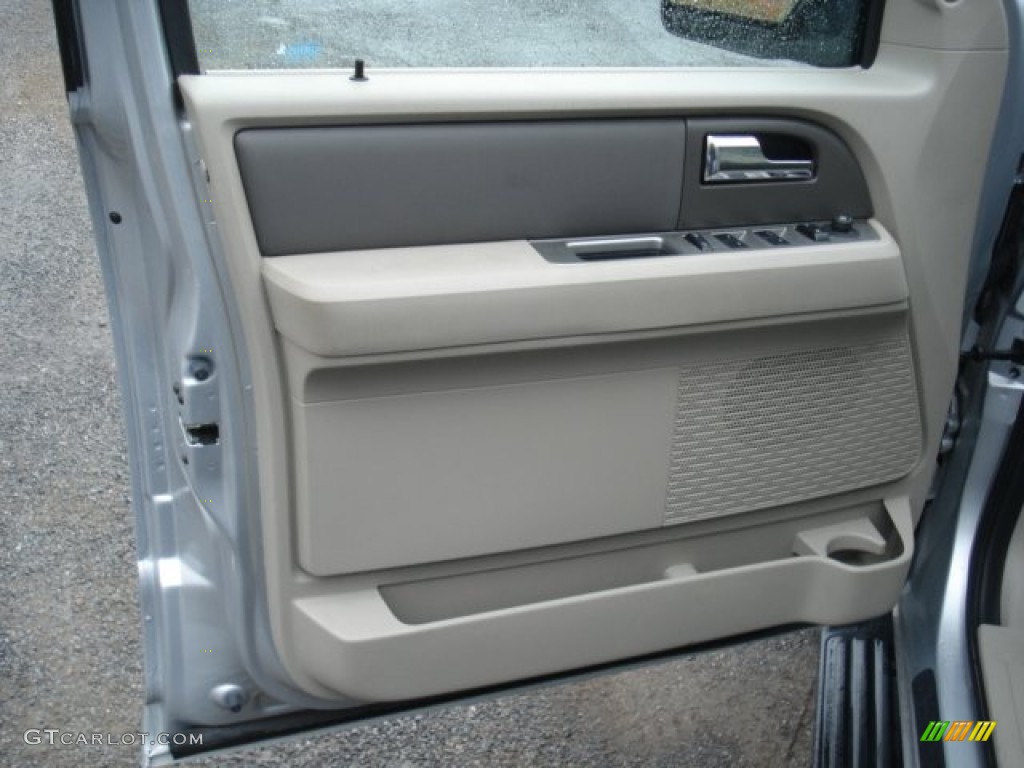 2011 Ford Expedition EL XLT 4x4 Stone Door Panel Photo #72012070