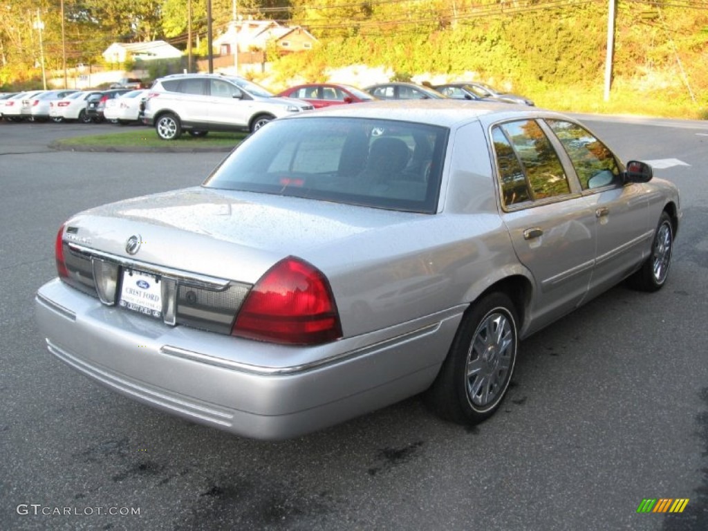 2006 Grand Marquis GS - Silver Birch Metallic / Charcoal Black photo #7