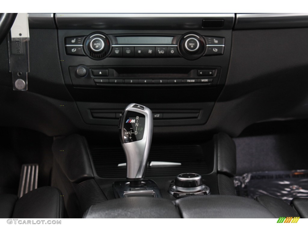 2010 BMW X5 M Standard X5 M Model Controls Photo #72012507