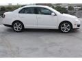Candy White - Jetta SE Sedan Photo No. 10