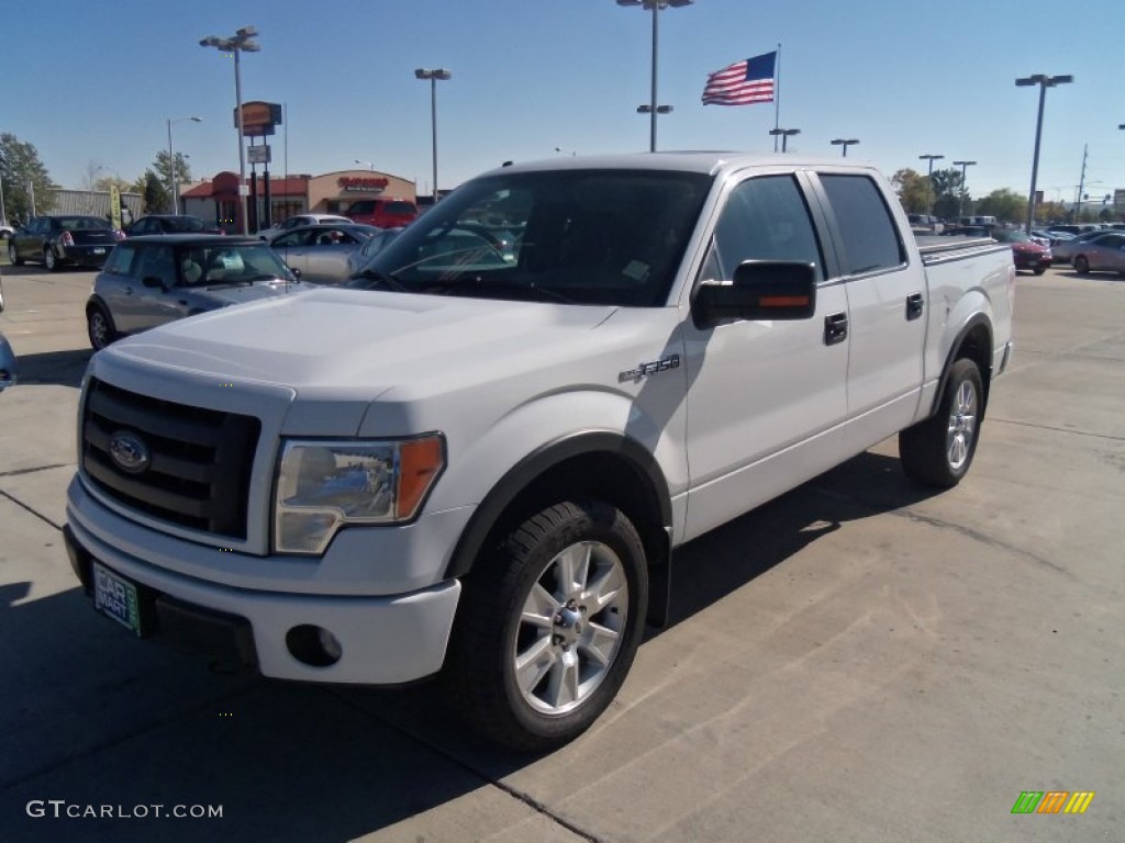 2010 F150 FX4 SuperCrew 4x4 - Oxford White / Black photo #5