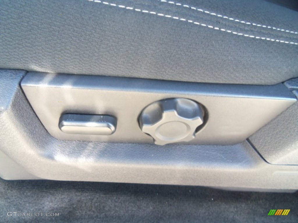 2010 F150 FX4 SuperCrew 4x4 - Oxford White / Black photo #9