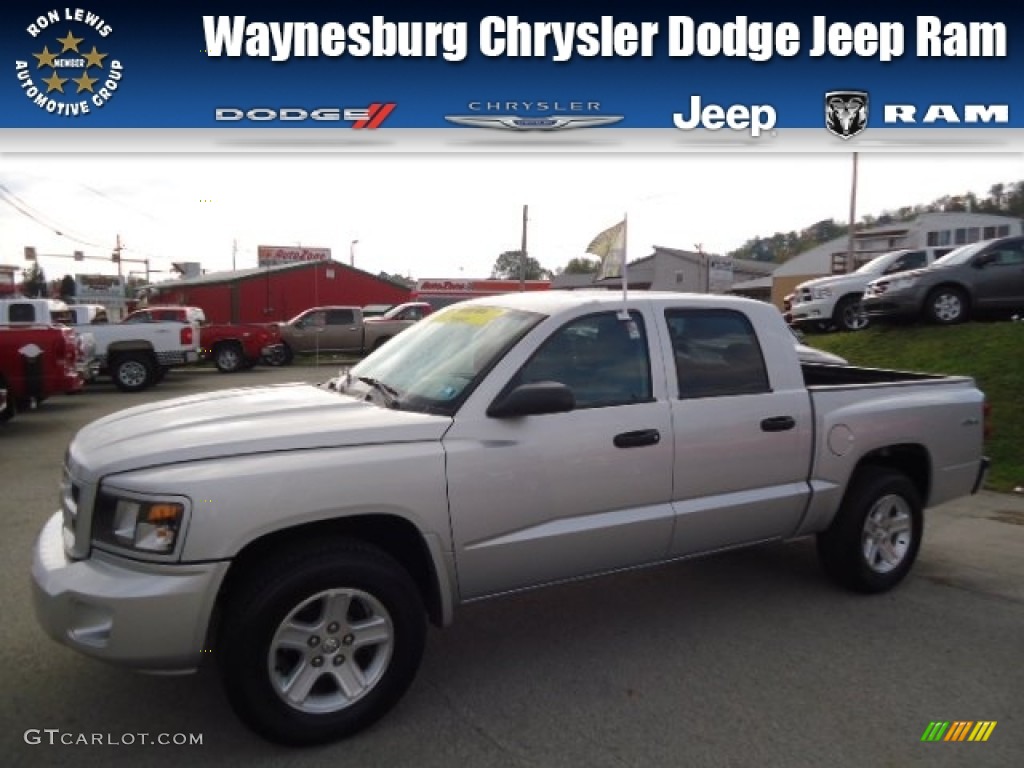 Bright Silver Metallic Dodge Dakota