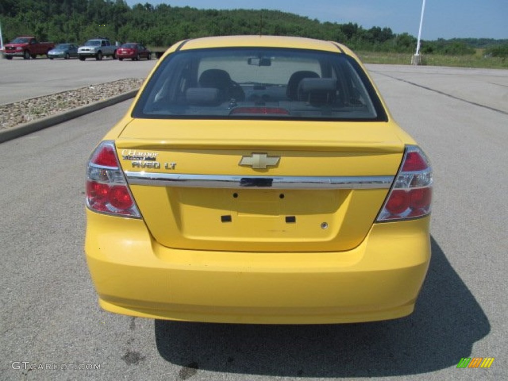 2010 Aveo LT Sedan - Summer Yellow / Charcoal photo #8