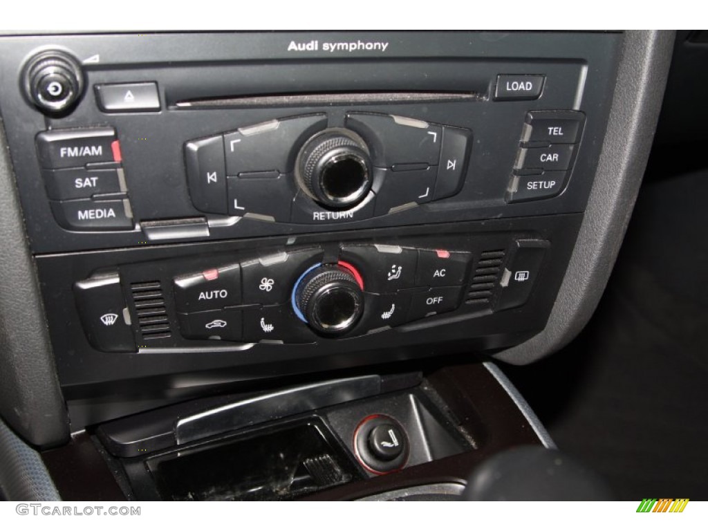 2009 A4 2.0T Premium quattro Sedan - Ice Silver Metallic / Black photo #15