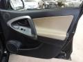 Black - RAV4 4WD Photo No. 27