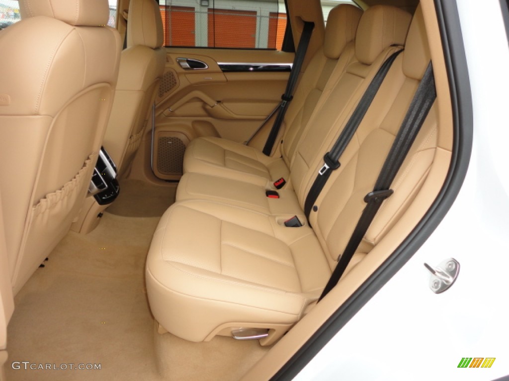 Luxor Beige Interior 2013 Porsche Cayenne S Photo #72022709