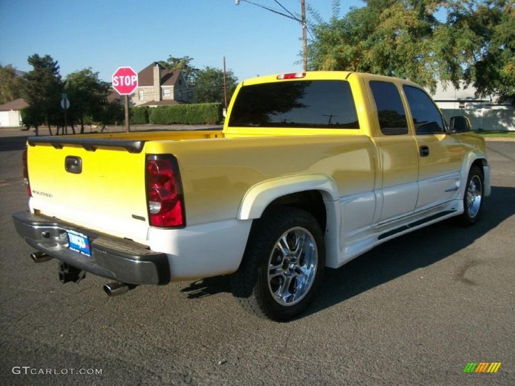 2006 Silverado 1500 LS Extended Cab - Fleet Yellow / Medium Gray photo #2