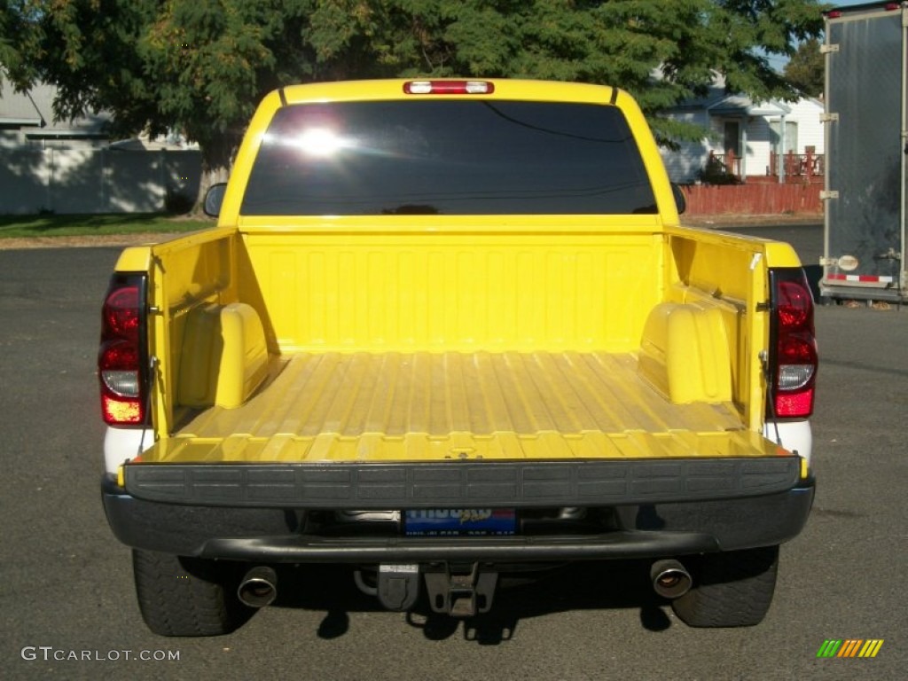 2006 Silverado 1500 LS Extended Cab - Fleet Yellow / Medium Gray photo #29