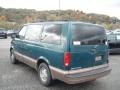 1999 Forest Green Metallic GMC Safari SLE AWD  photo #4