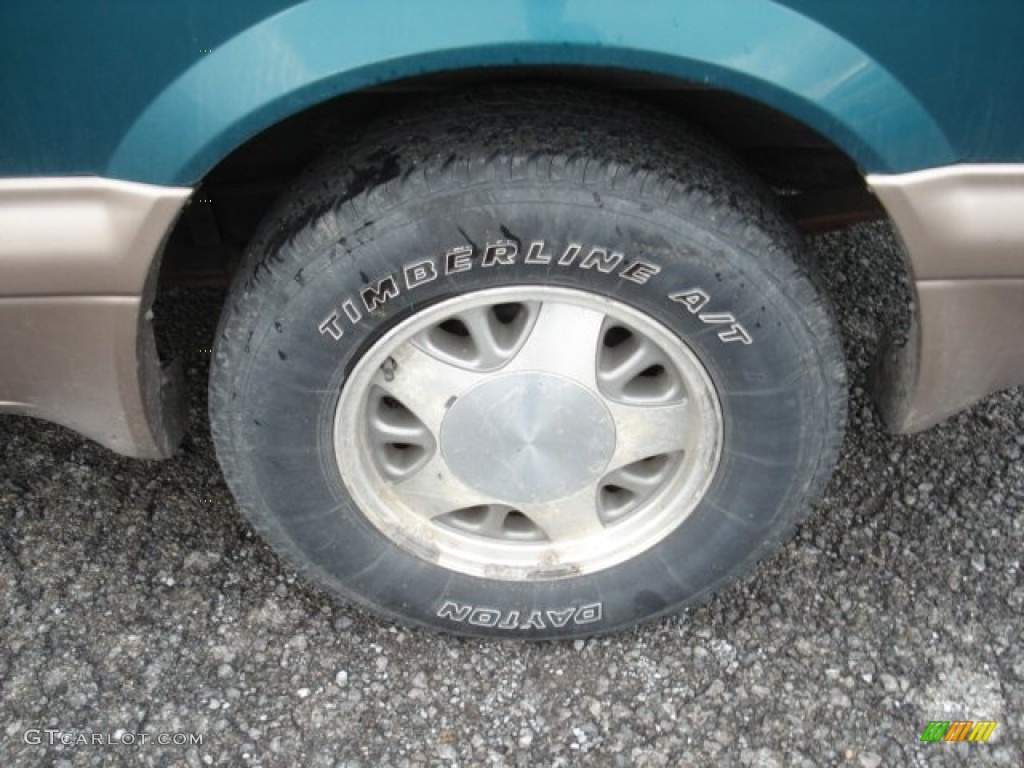 1999 Safari SLE AWD - Forest Green Metallic / Neutral photo #7