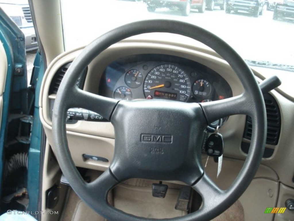 1999 Safari SLE AWD - Forest Green Metallic / Neutral photo #12