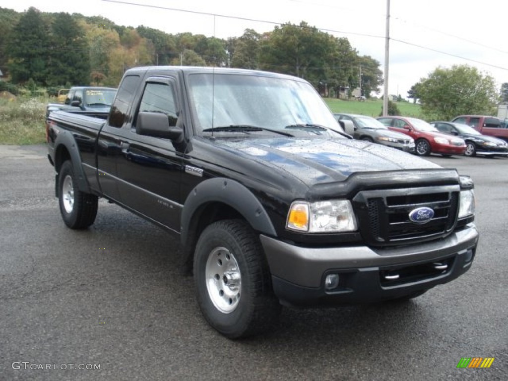 2006 Ranger FX4 SuperCab 4x4 - Black / Ebony Black/Red photo #1