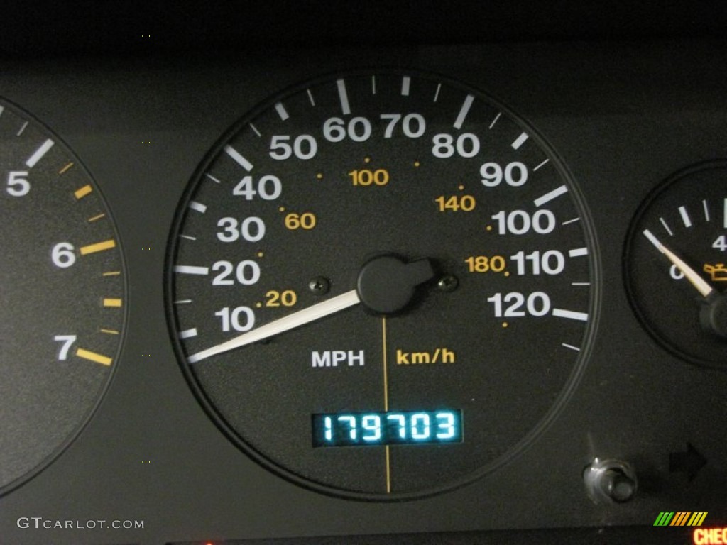 1996 Grand Cherokee Laredo 4x4 - Black / Agate photo #22