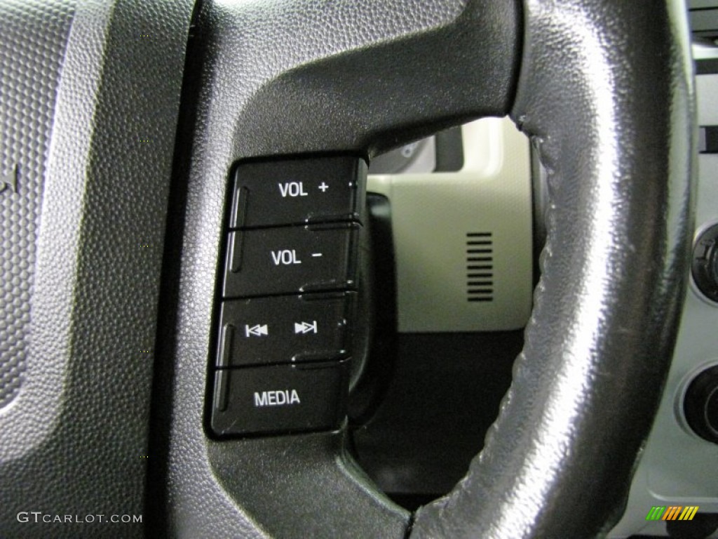 2008 Mercury Mariner V6 Premier 4WD Controls Photo #72031893