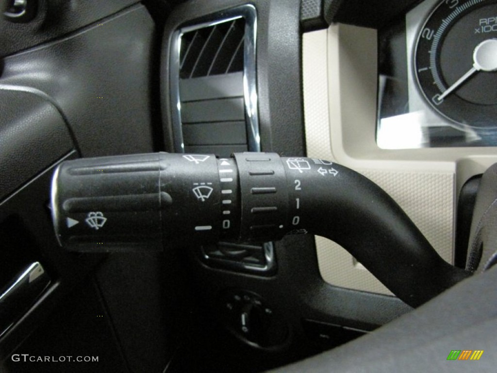 2008 Mercury Mariner V6 Premier 4WD Controls Photo #72031911