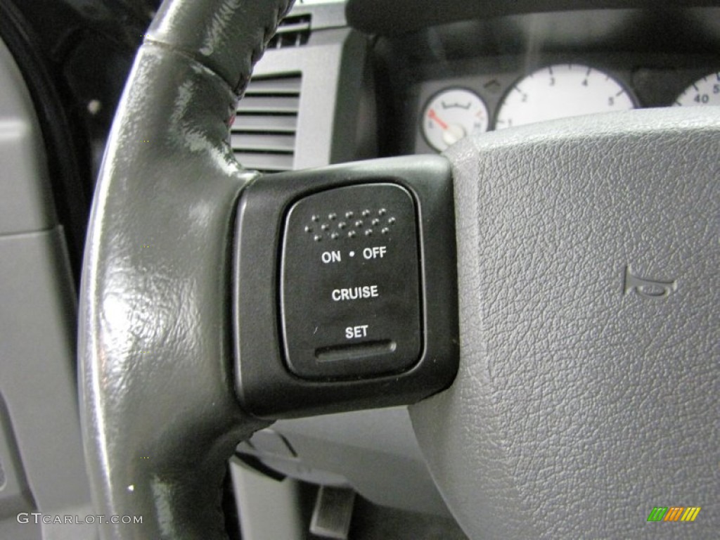 2006 Ram 1500 SLT Quad Cab 4x4 - Brilliant Black Crystal Pearl / Medium Slate Gray photo #20