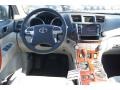 2013 Classic Silver Metallic Toyota Highlander Limited  photo #23