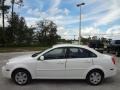 2008 Absolute White Suzuki Forenza   photo #2