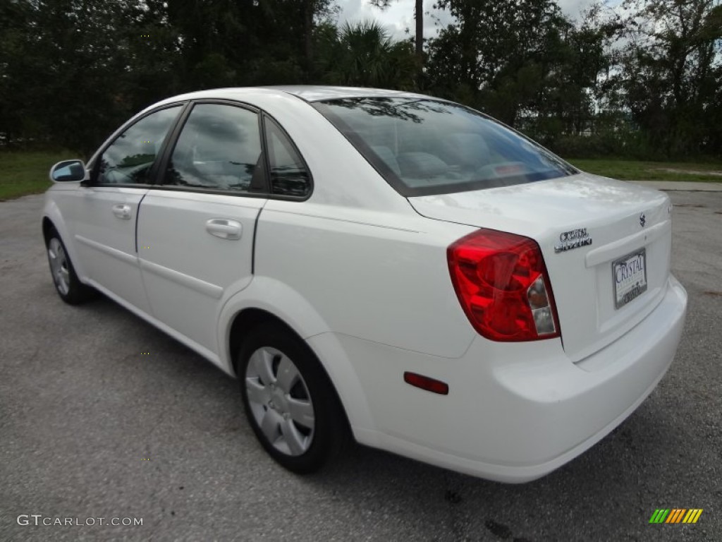 2008 Forenza  - Absolute White / Grey photo #3