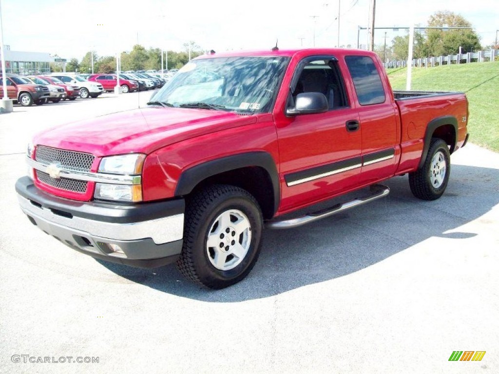 2005 Silverado 1500 Z71 Extended Cab 4x4 - Victory Red / Dark Charcoal photo #10