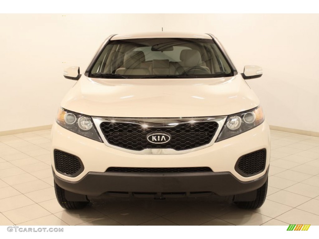 2011 Sorento LX AWD - White Sand Beige / Beige photo #2