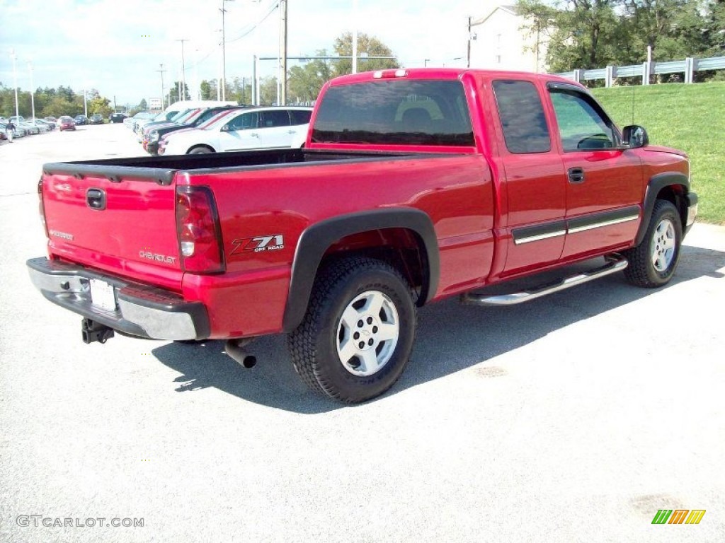 2005 Silverado 1500 Z71 Extended Cab 4x4 - Victory Red / Dark Charcoal photo #11