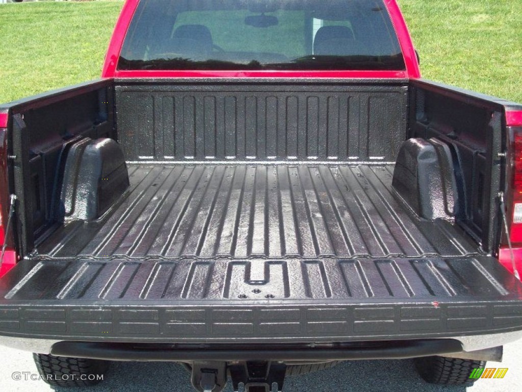 2005 Silverado 1500 Z71 Extended Cab 4x4 - Victory Red / Dark Charcoal photo #20