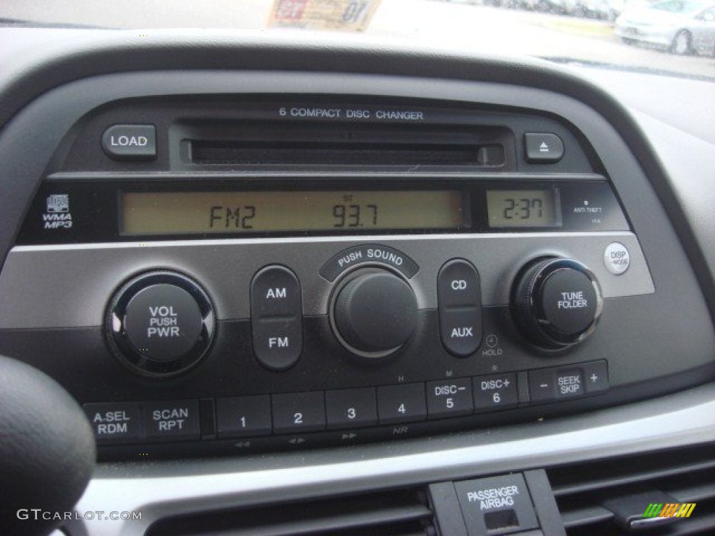 2009 Honda Odyssey EX Controls Photo #72038025
